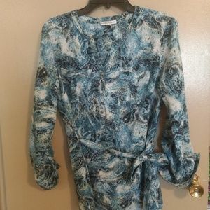 Tunic shirt with belt